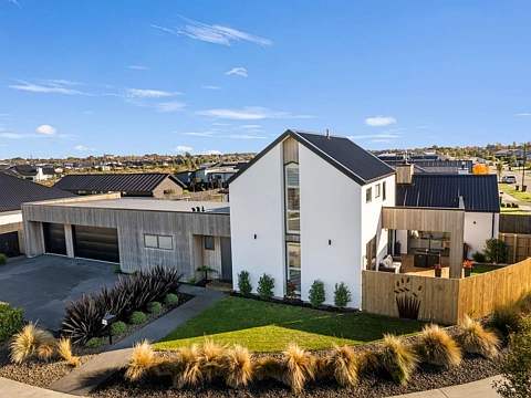 Lincoln 5部屋 True Luxury on Te Raki Drive!