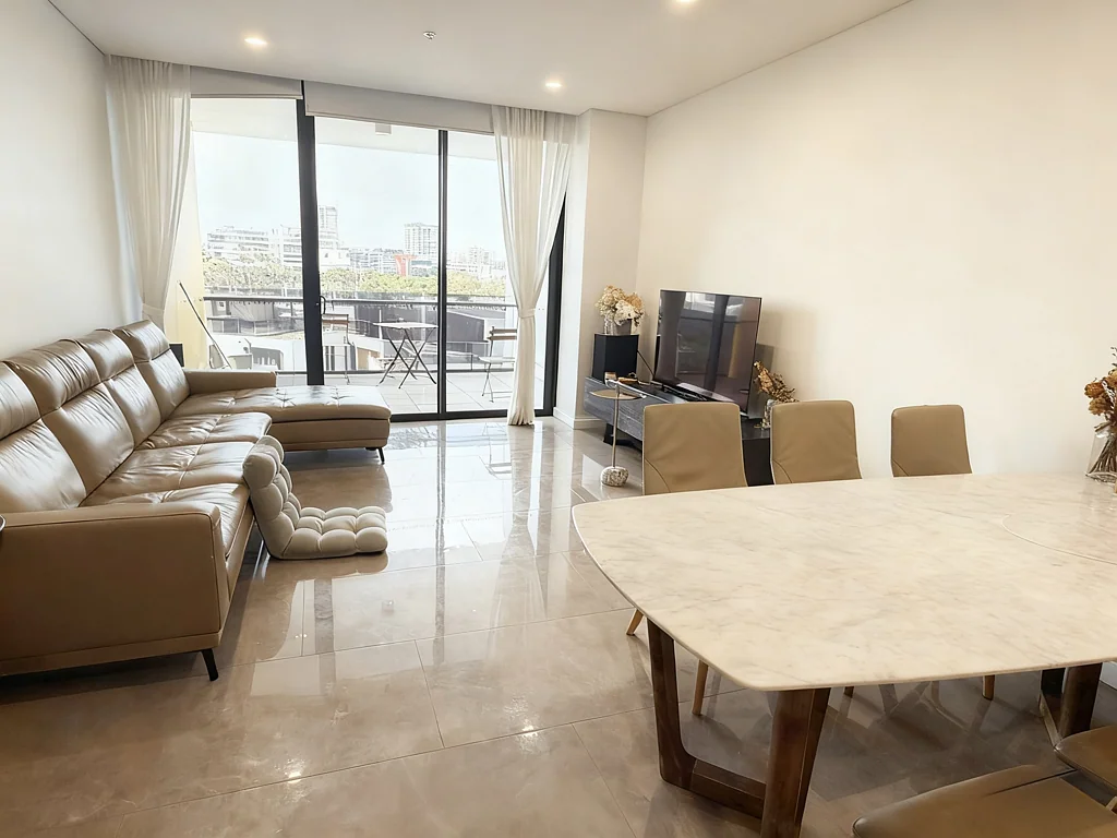 Fully Furnished Luxury 2-Bedroom Apartment in Zetland