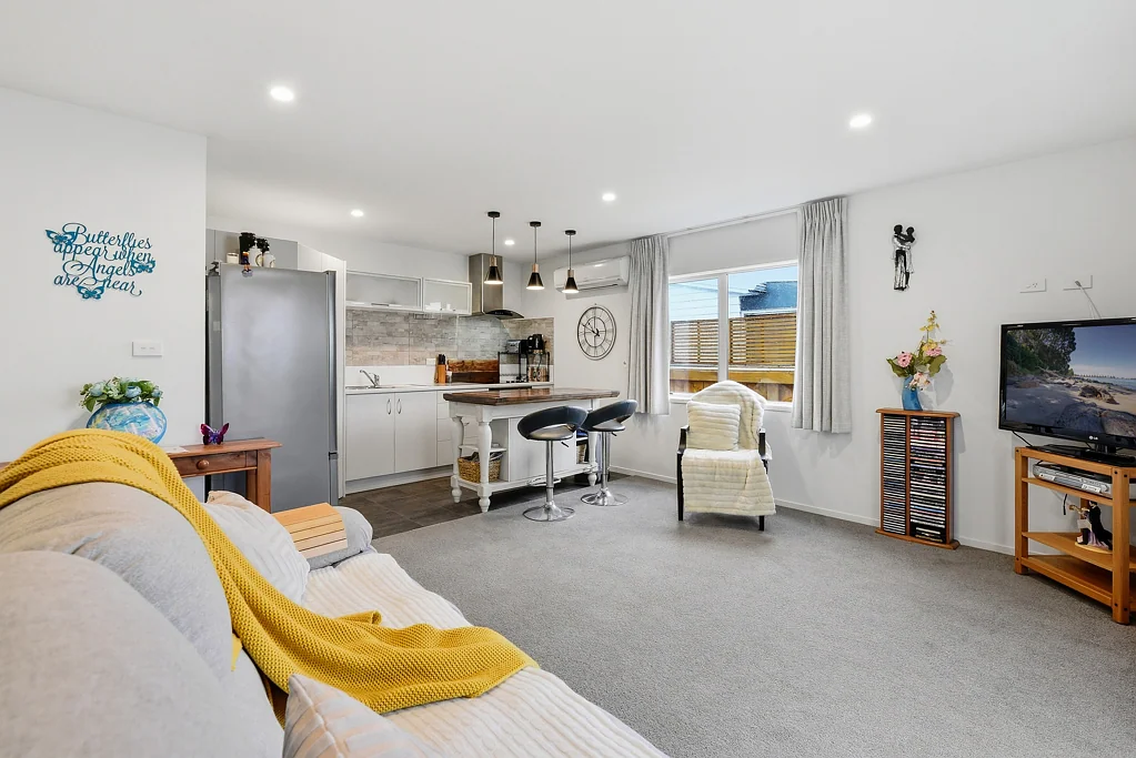 Papamoa 2部屋 Relaxed living with extra comforts
