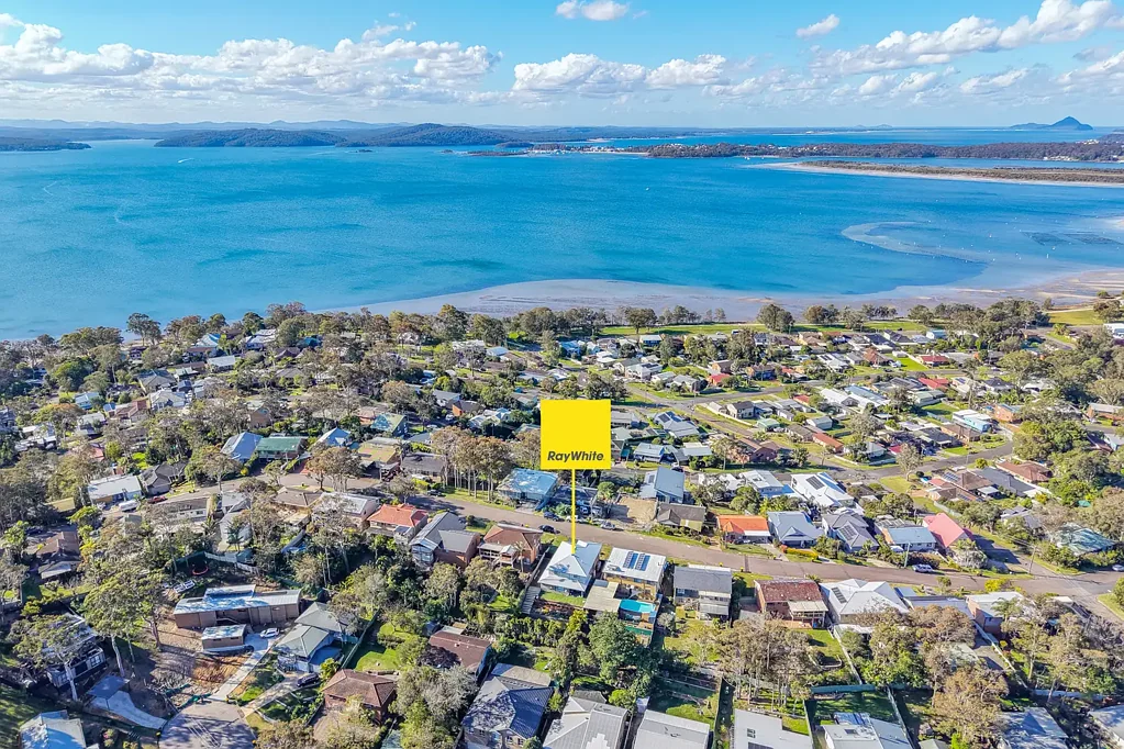 33 Whitbread Drive, Lemon Tree Passage, NSW 2319