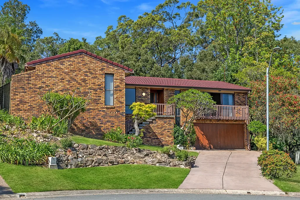 16 Stephanie Close, Macquarie Hills, NSW 2285