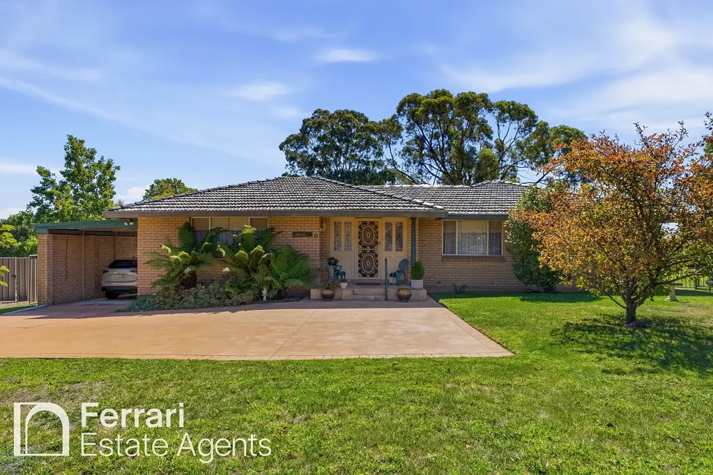 10 Mathoura Place, Orange, NSW 2800