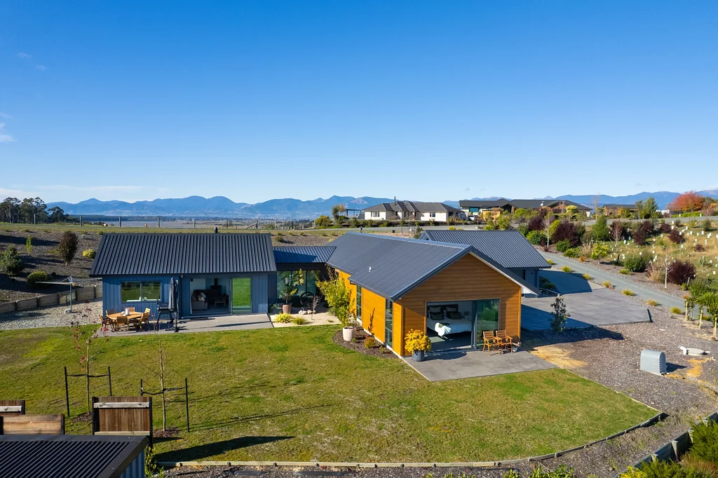 Redwood Valley 4部屋 Glorious in Galeo - Vendors Move is Your Gain