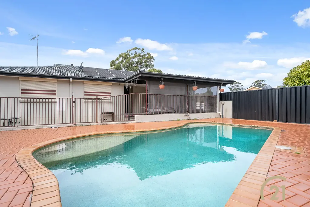 Wetherill Park 3ਬੈੱਡਰੂਮ GENEROUS 559SQM APPROX. BLOCK BOASTING AN IMPRESSIVE 40M APPROX. STREET FRONTAGE