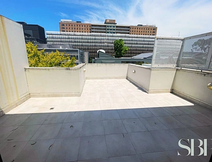 28/16-24 Dunblane Street, Camperdown, Inner West, 2 rūma, 2 rūma horoi, Apartment