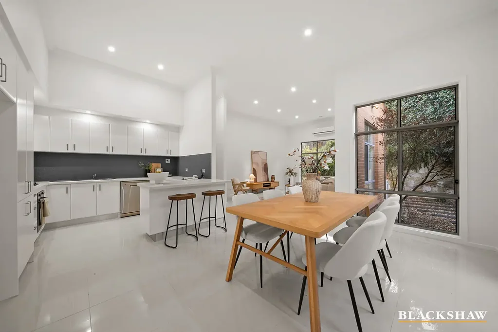 246A Bicentennial Drive, Jerrabomberra, NSW 2619