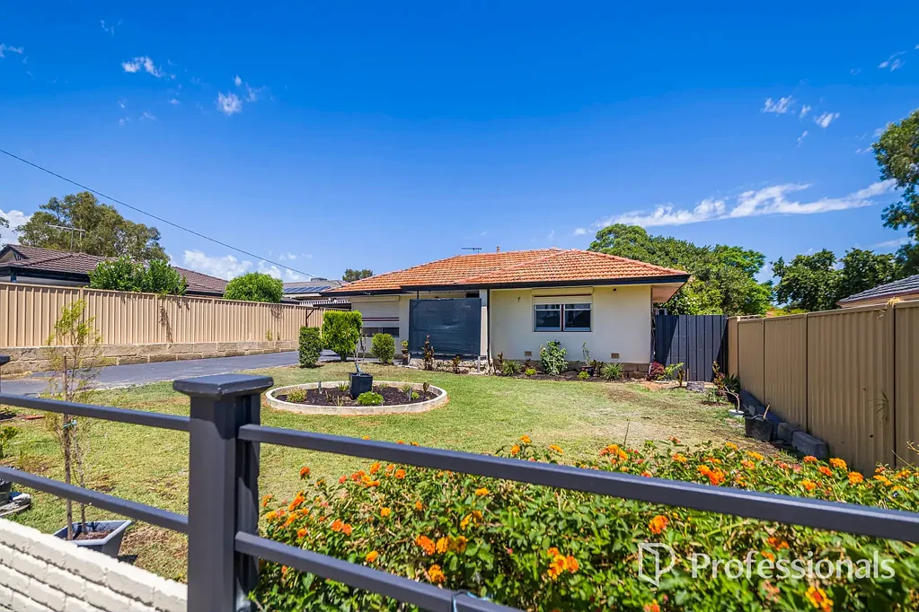 27 Scanlon Way, Lockridge, WA 6054