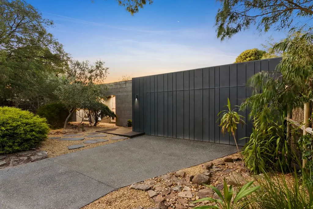 21 Channel Street, Mornington, VIC 3931