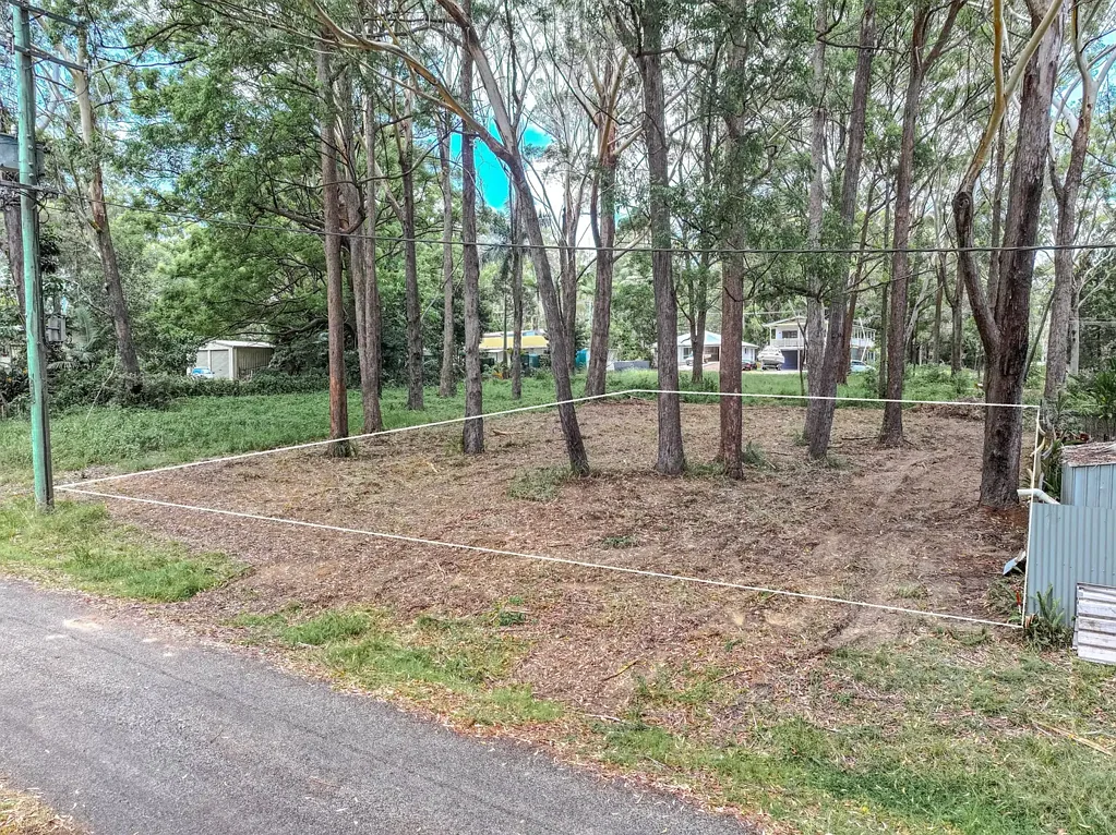 10 Leilani Avenue, Russell Island, QLD 4184