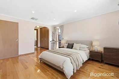 1 Gumtree Close, Wheelers Hill, VIC 3150, 5 slaapkamers, 2 badkamers, House