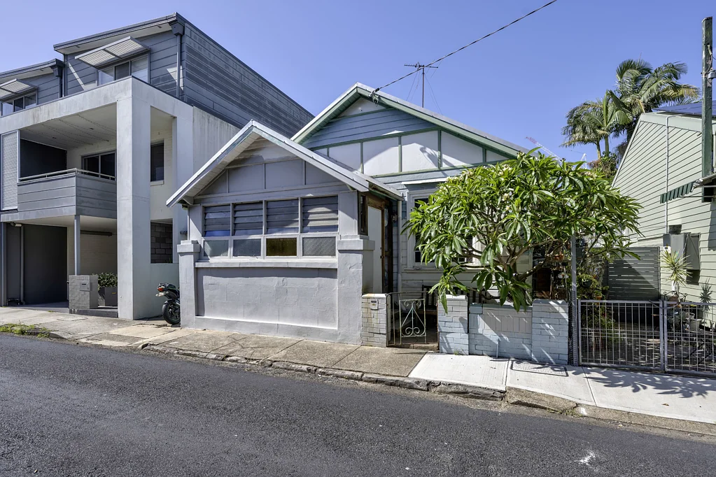 12 Dickson Street, Wickham, NSW 2293