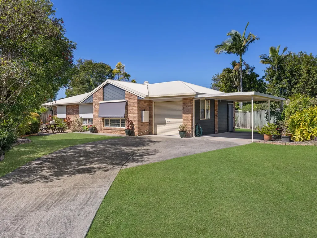 Landsborough 4房  Big Block. Big Living. Big Opportunity!