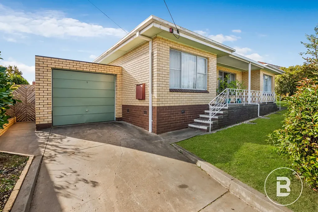 9 Ford Street, Kangaroo Flat, VIC 3555