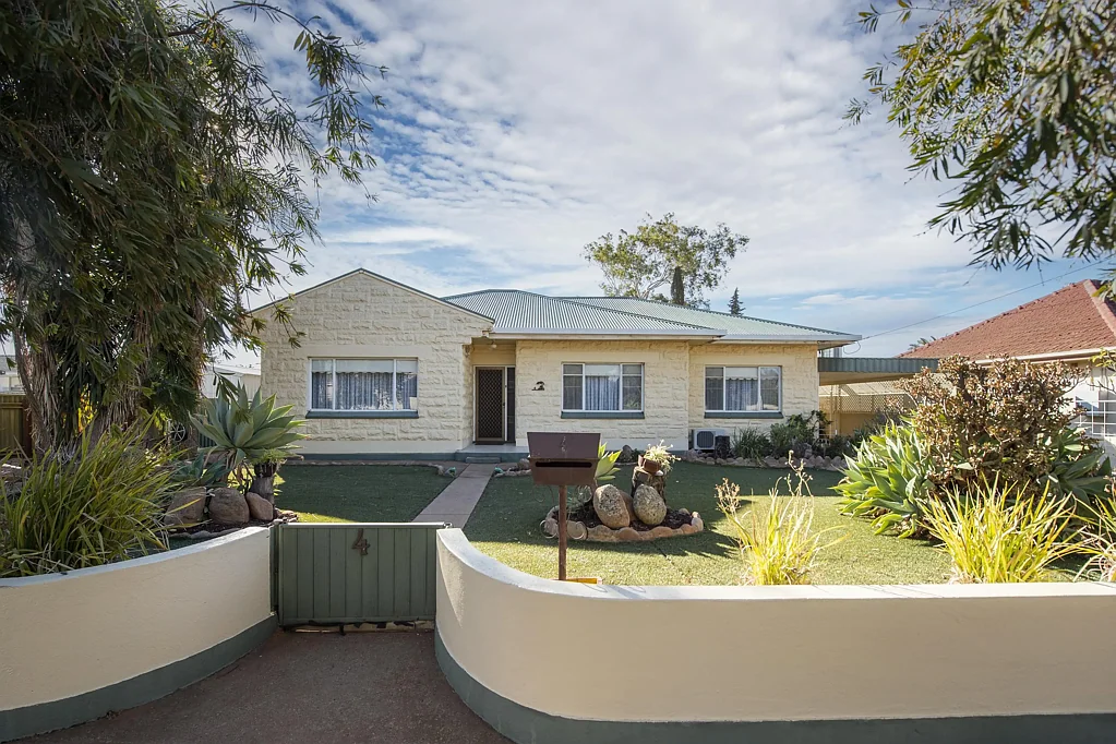 Port Pirie 4房  Charming Mount Gambier Stone fronted Home