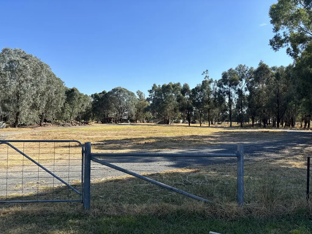 Culcairn LAND WITH LIFESTYLE