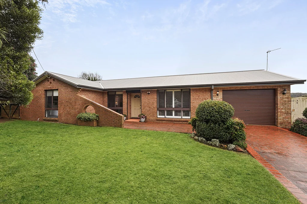 76 North Street, Robertson, NSW 2577