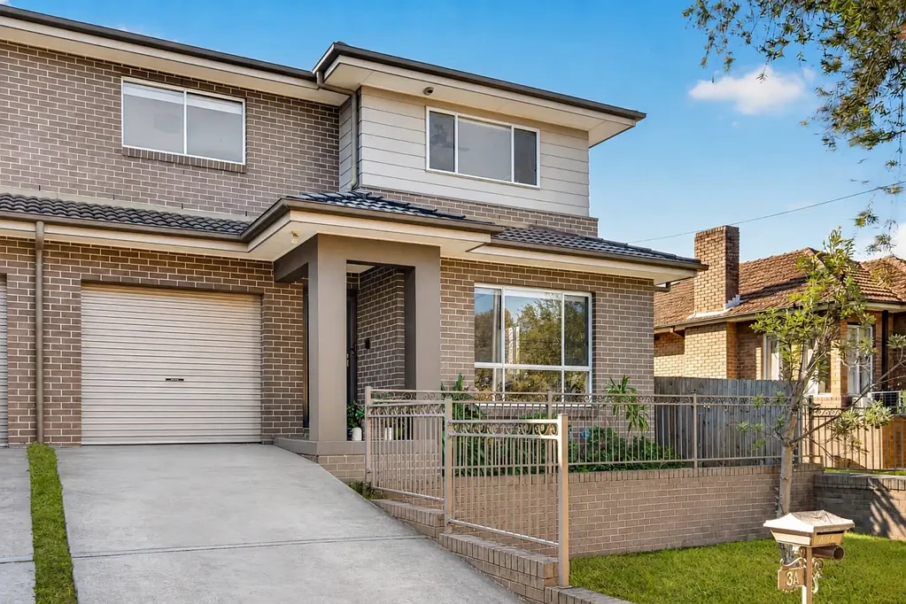 Ermington 4房 现代家庭生活，空间卓越 Contemporary Family Living with Exceptional Space