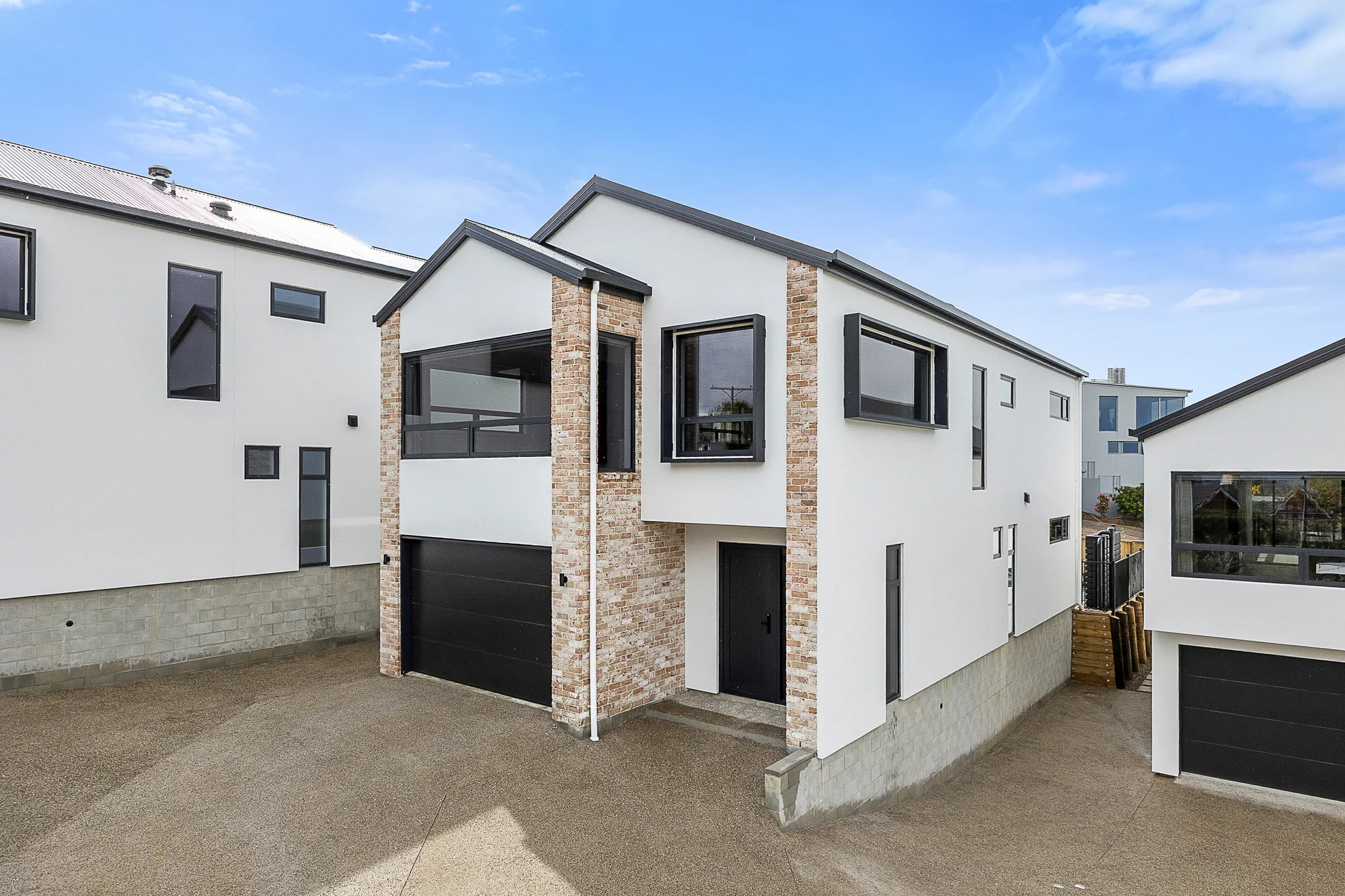 Belleknowes 3 Bedroom Only two homes still available!
