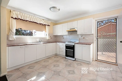 1/10 Wallaroo Drive, Blackbutt, NSW 2529, 2房, 1浴, Townhouse