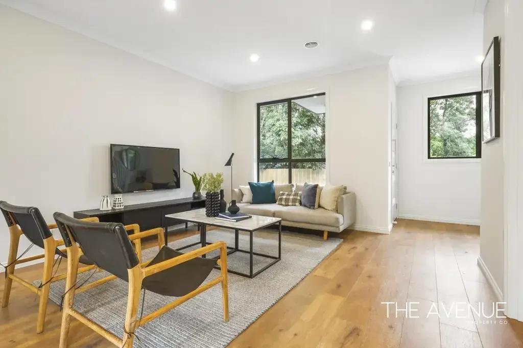 Croydon South 4कमरा CONTEMPORARY COMFORT, SPACE & LOW-MAINTENANCE APPEAL