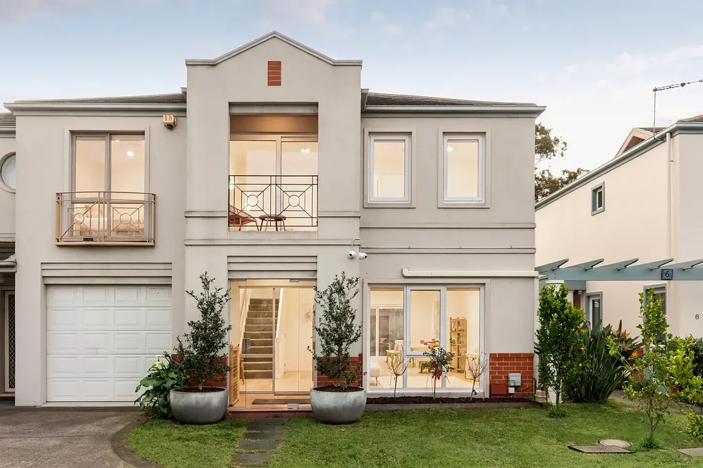 Port Melbourne 3ห้องนอน Low-Maintenance Living by the Bay