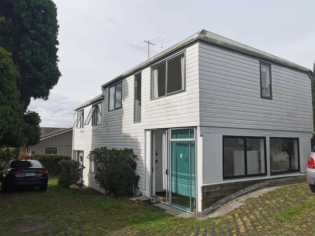 Charming 3-Bedroom Family Home in Prime Hillcrest Location