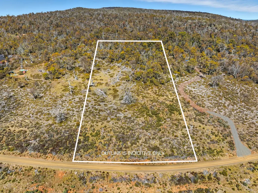 Miena 2.4ha of pristine Central Highlands land - Miena