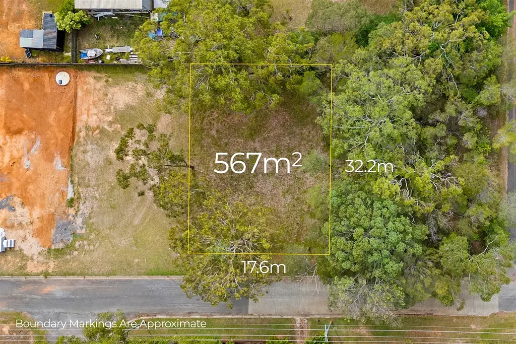 Russell Island 岛屿东部宝地 567㎡平整空地 靠近水域 交通便利 基础设施完备 Prime Investment Opportunity: 567m in High-Growth Russell Island