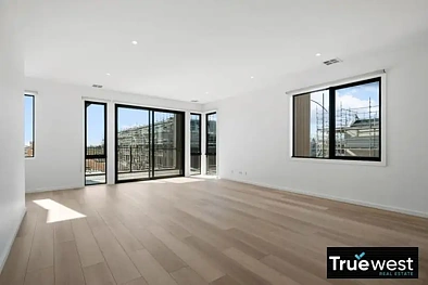 56 MAIN ST, AINTREE VIC 3336, 4 침실, 2 욕실, Townhouse