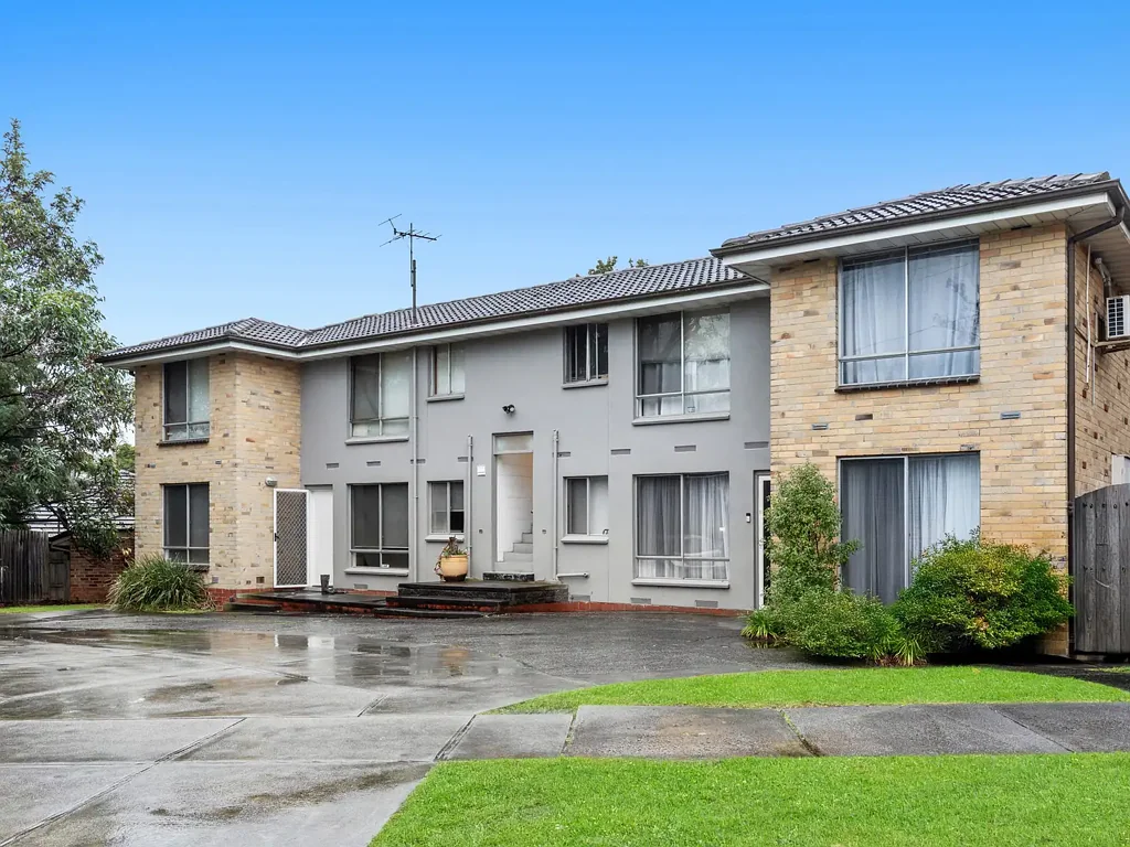 Frankston South 2房 Frankston南宁静社区 精装修两居室 步行便利设施 自然光线充足 温馨舒适生活 Effortless Living in a Coveted Frankston South Setting
