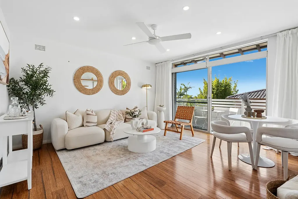 Freshwater 2Zimmer Sunny top floor living in a prized Freshwater setting