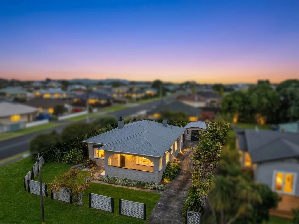 Springvale 3房  Living it up on Lincoln