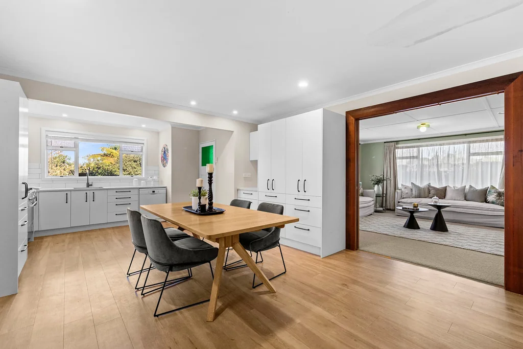 161 Main Road, Clive, Hastings, Hawke's Bay