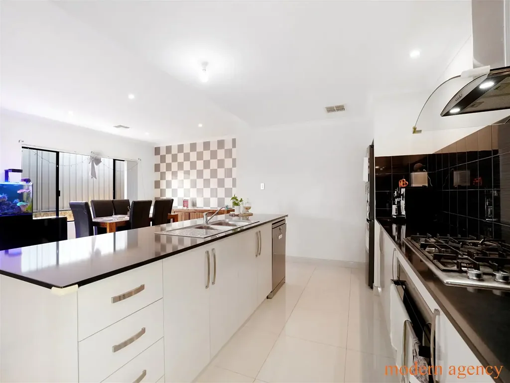 Wellard 4غرفة نوم LUXURY LIVING MEETS PEACEFUL COUNTRY CHARM IN THE HEART OF WELLARD