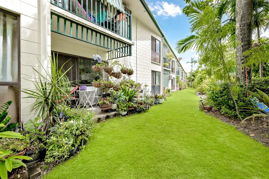 6/9 Vivian Close, Westcourt, QLD 4870