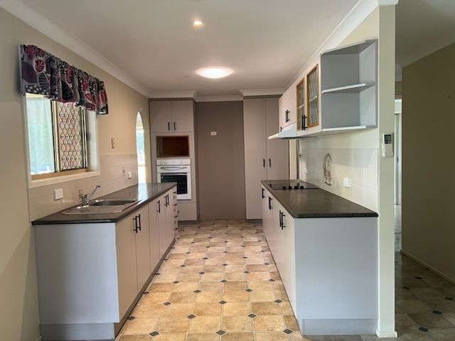 8 BIDDESTON LINTHORPE RD, LINTHORPE QLD 4356, 0 chambres, 0 salles de bain, House