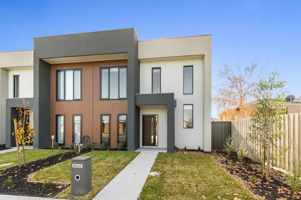 Brand New Luxury Living in the Heart of Berwick