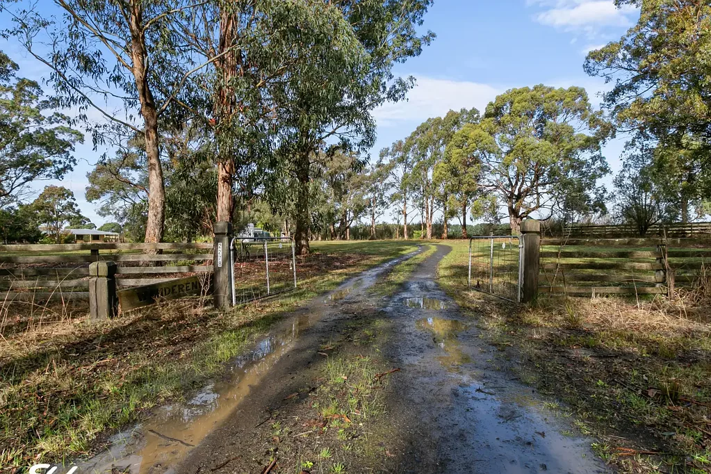 Woodside "WANDEREND" LIFESTYLE PROPERTY