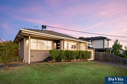 1/28 Banksia Street, Clayton