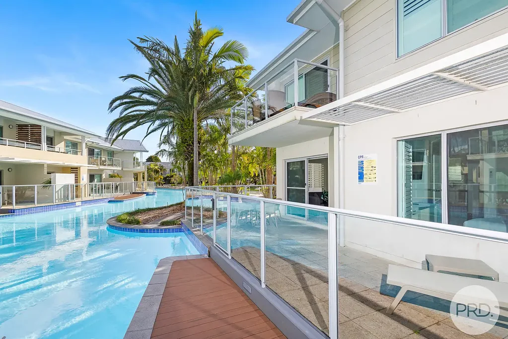 Salamander Bay 2침실 Light-Filled Poolside Retreat in Prime Location