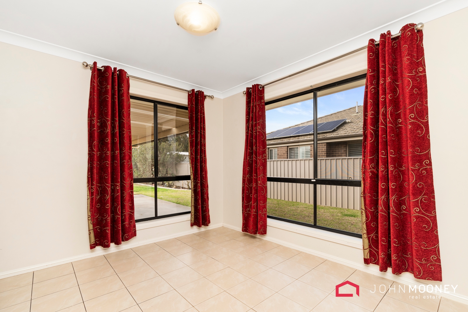 30 BARRIMA DR, GLENFIELD PARK NSW 2650, 0部屋, 0バスルーム, House