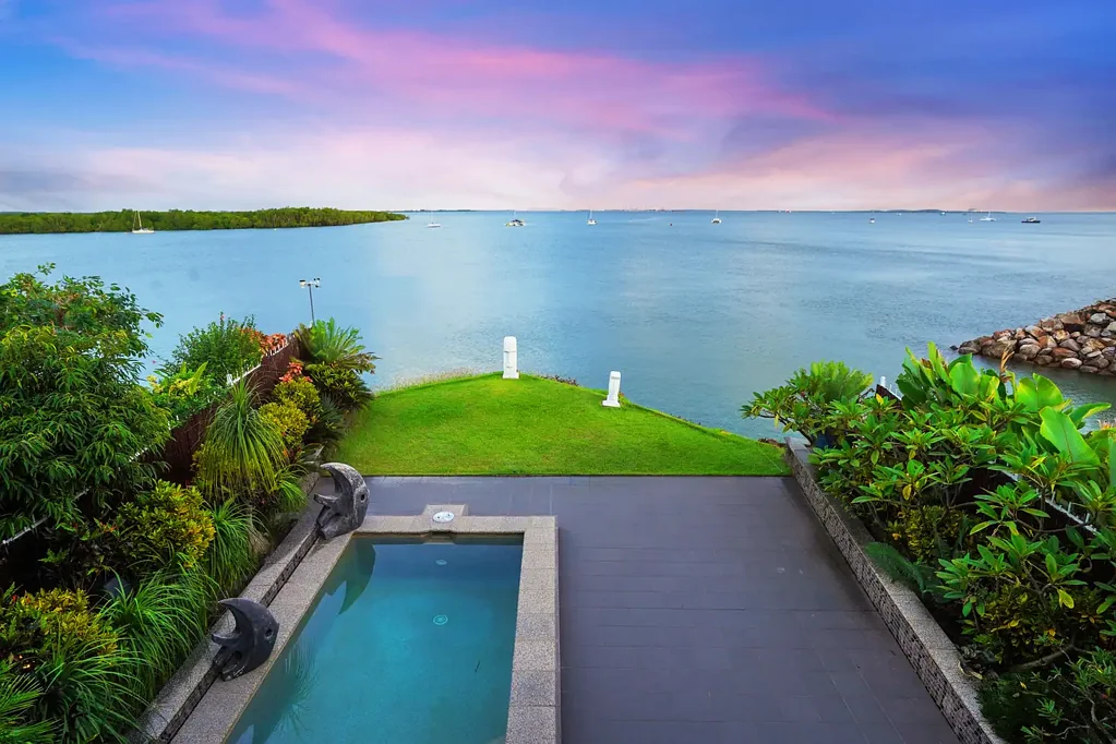 Stuart Park 3ห้องนอน Absolute Waterfront & Fully Renovated