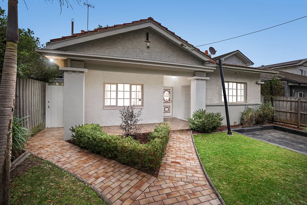 1 Fern Avenue, Windsor, VIC 3181