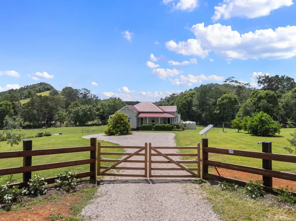 Kin Kin  DREAM HINTERLAND PROPERTY
