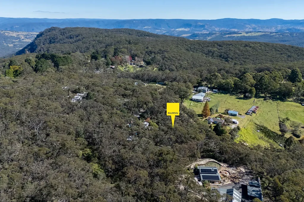 Katoomba  PRIVATE ELEVATED PARCEL IN PEACEFUL NATURAL SETTING