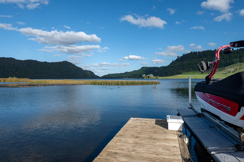 Lake Okareka 6房  Impressive Lakeside Living