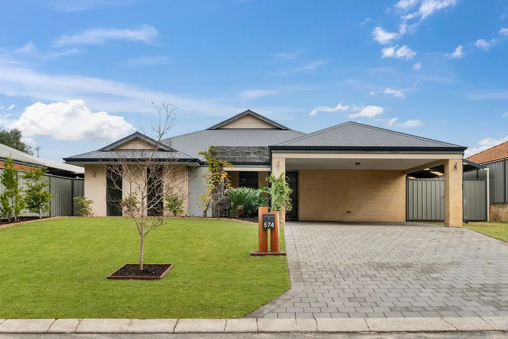 Baldivis 4침실 MODERN FAMILY LIVING READY AND WAITING FOR YOU