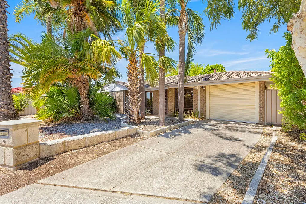 9 Armata Walk, Mirrabooka, WA 6061