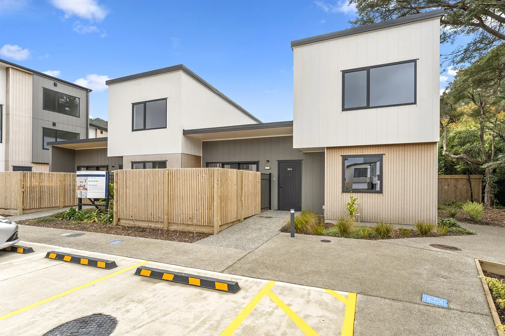 Stokes Valley 3房  New 3 bedroom homes with limited mobility features