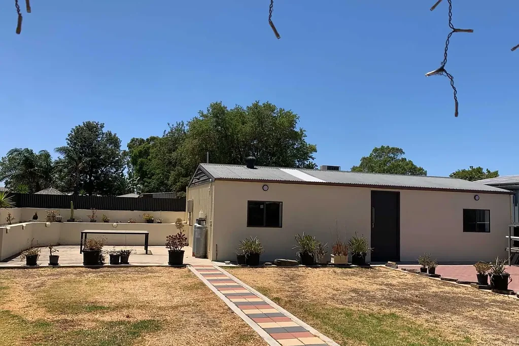 Cozy Granny Flat Living at 6 Kurrajong Ave, Dry Creek! 🏡✨